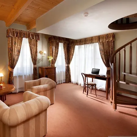 Concertino Zlata Husa Hotel
