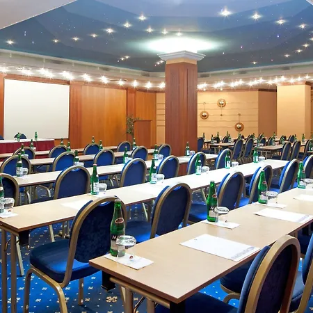 Hotel Concertino Zlata Husa