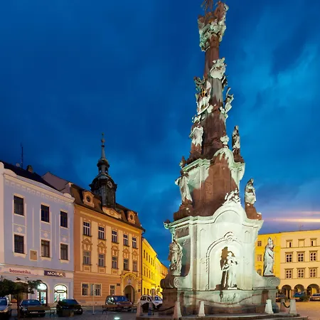 Hotel Concertino Zlata Husa 4*