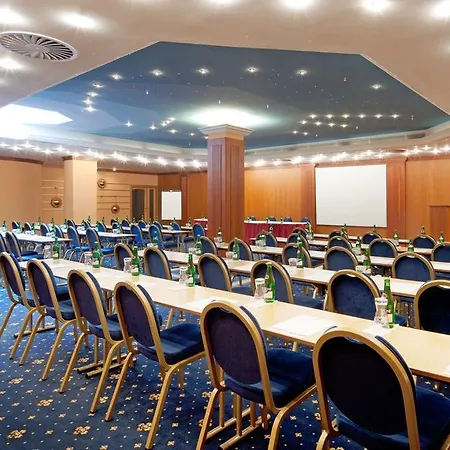 Hotel Concertino Zlata Husa