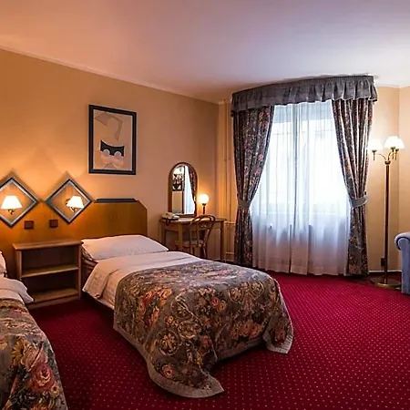 Concertino Zlata Husa Szálloda 4*